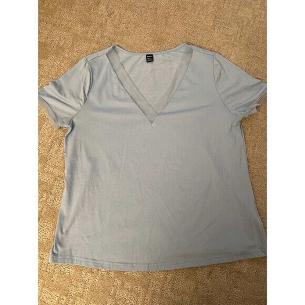 SHEIN Top In Light Blue, Lace on V Neck Size‎ Large